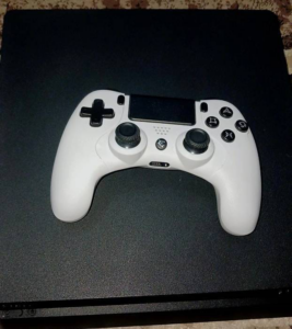 Ps4 slim