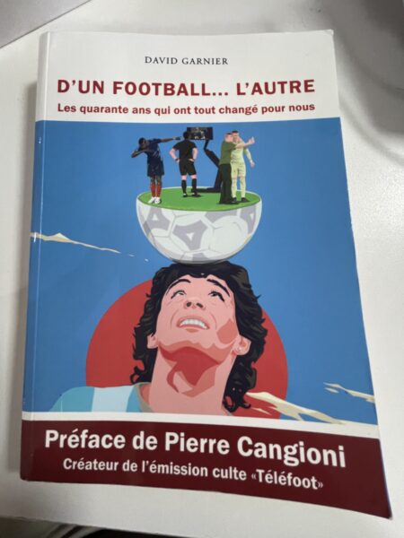 D'un football... L'autre