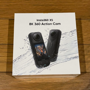 Insta360 x5
